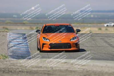 media/Sep-14-2025-Speed Ventures (Sun) [[b2951cd086]]/Orange/Session 2 (Grapevine)/